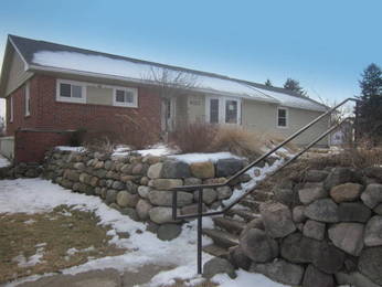 6327 Hayner Rd