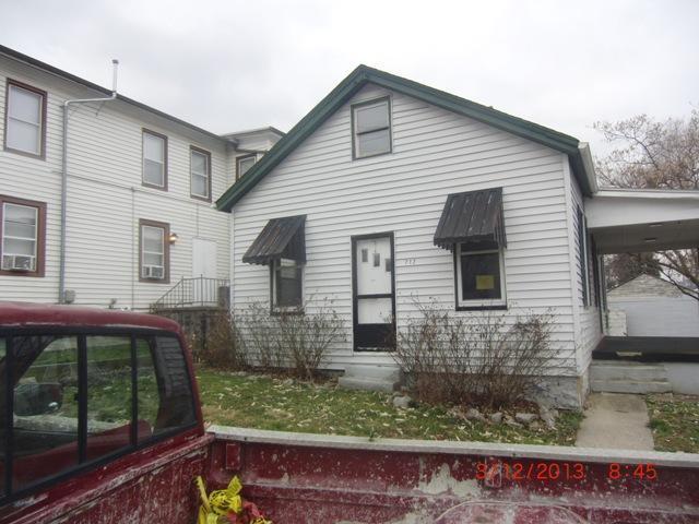 712 Berry Ave