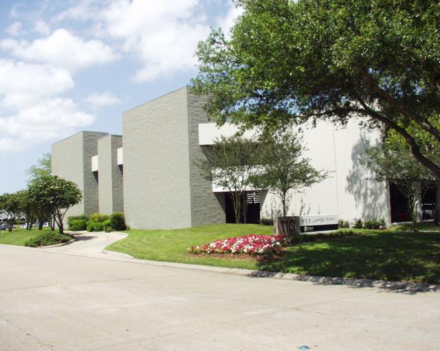 110 James Drive West