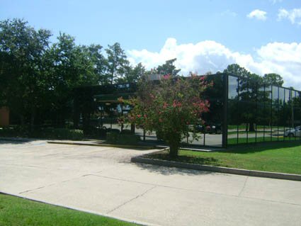 10555 Lake Forest Blvd.