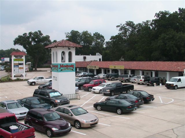 711 Jefferson Highway
