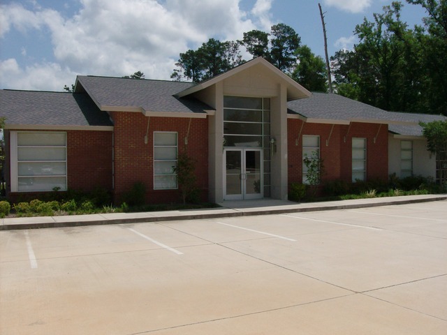 The Offices at River Highlands