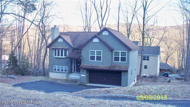 32 Upper Ridge View Dr