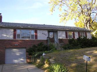 906 Lemay Drive
