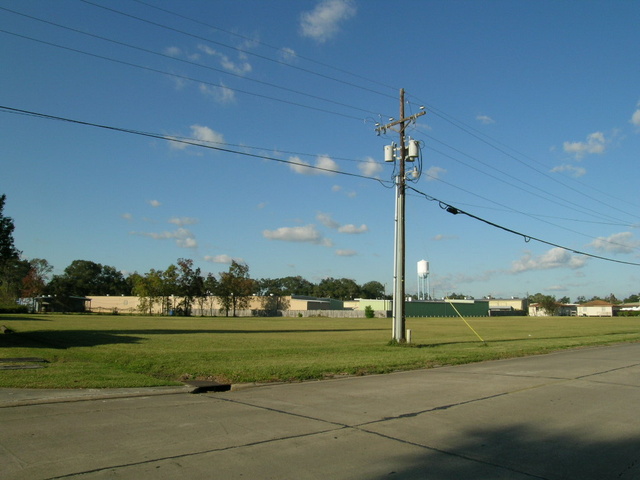 800 Weldon St.