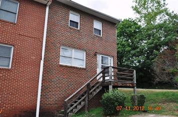 1451 Avon St