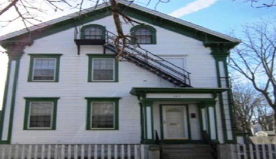 187 Cottage St