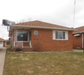 5262 East 135th St