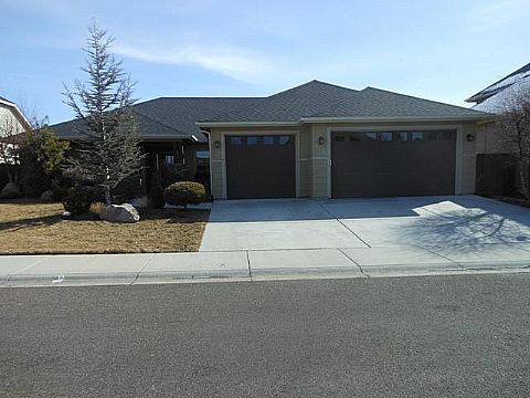 5872 N Maximus Way