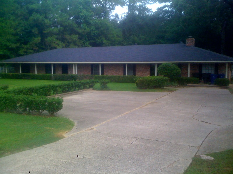 5902 Buncombe Road
