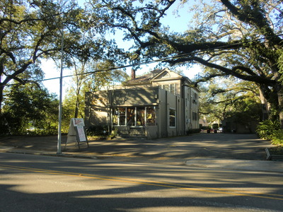 324 Metairie Rd