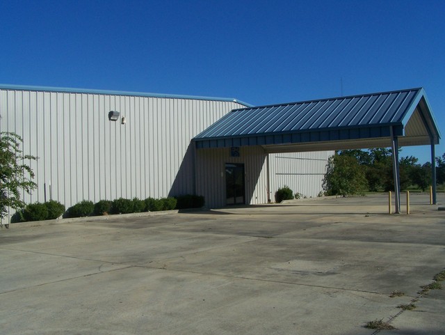 1221 Parklane Rd