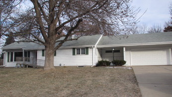 13654 Oakwood Curve