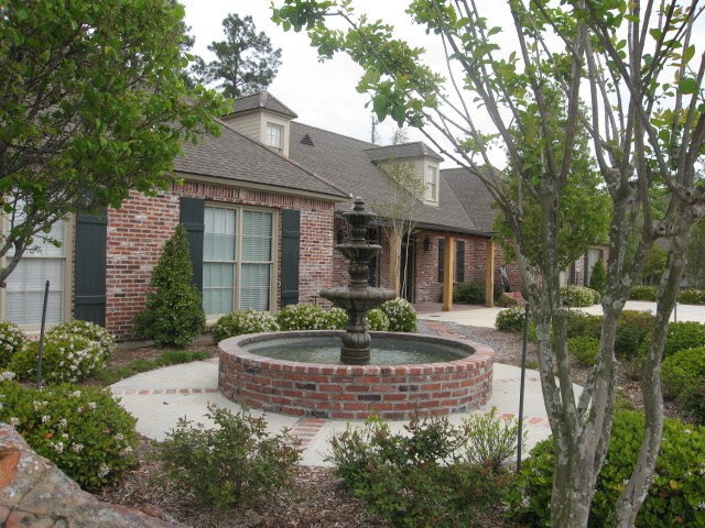 190 Greenbriar