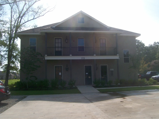 1331 Ochsner Blvd.