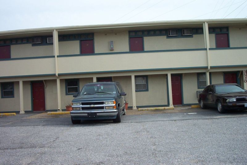 3520 Airline Dr.