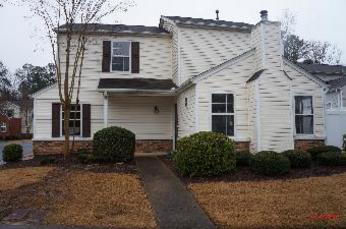 410 Windcroft Cir NW