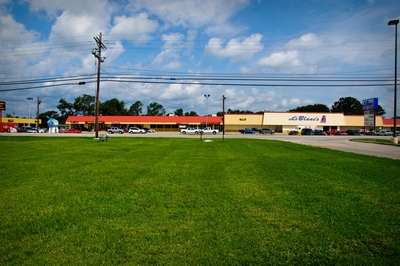 58412-58490 Hwy. 75/Belleview Dr.