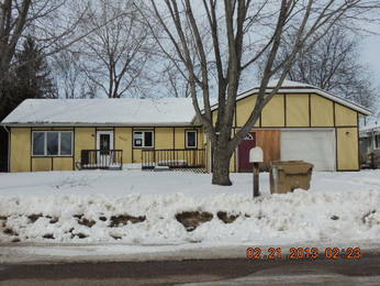 2420 E Lexington Bl