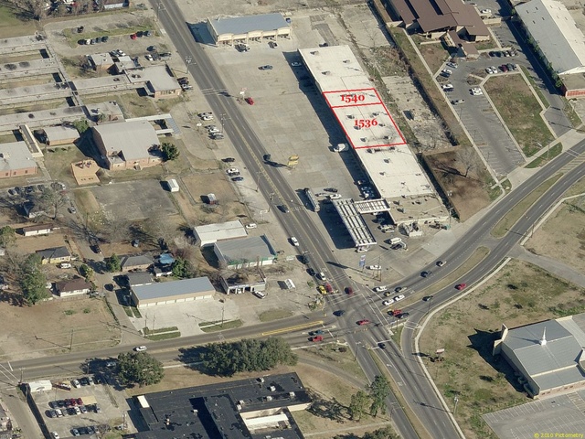 1536 N. Foster Dr.