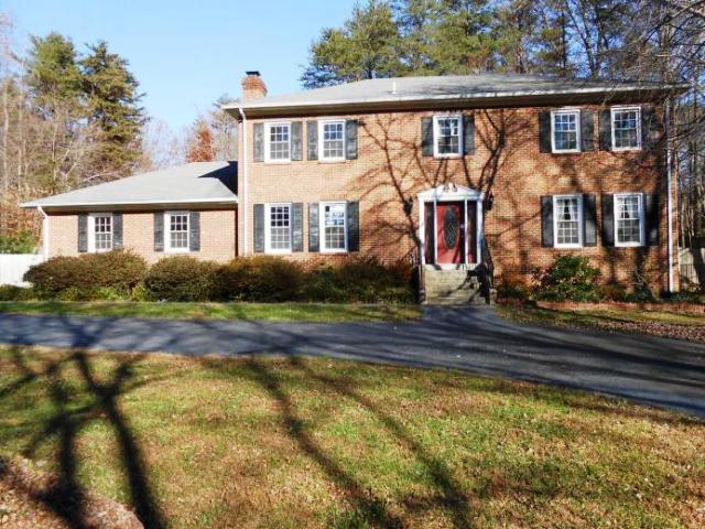 12715 Landview Dr