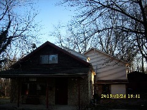 2319 E Main St