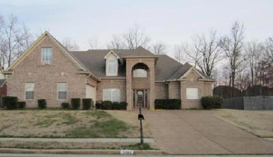 5082 Gertrude Dr