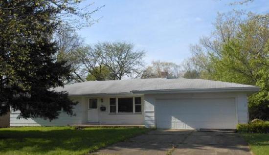880 Almasy Drive