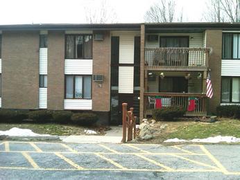 3 Hook Rd. Unit 72d