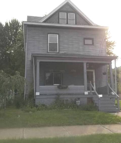 915 Market St