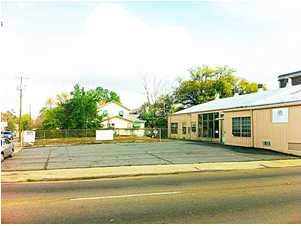 306 E. Landry St