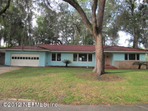 7051 Salamanca Ave