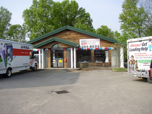 5900 Preston Highway