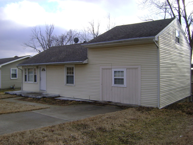 7906 County Line Road