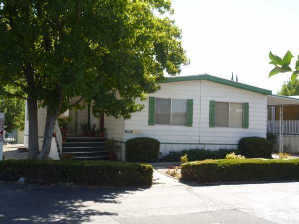 102 Reef Drive