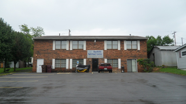 322 Lindsay St