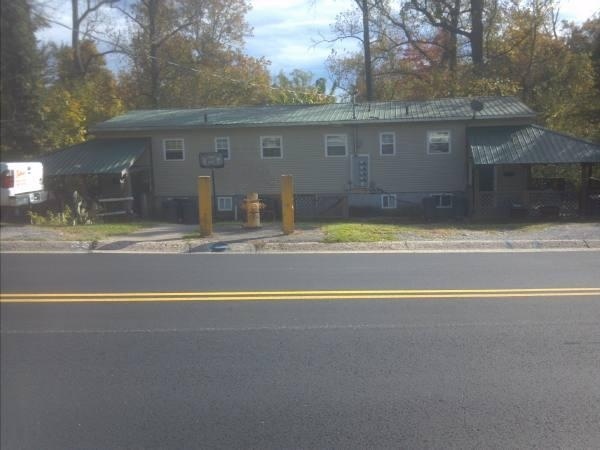 347 W Outer Dr