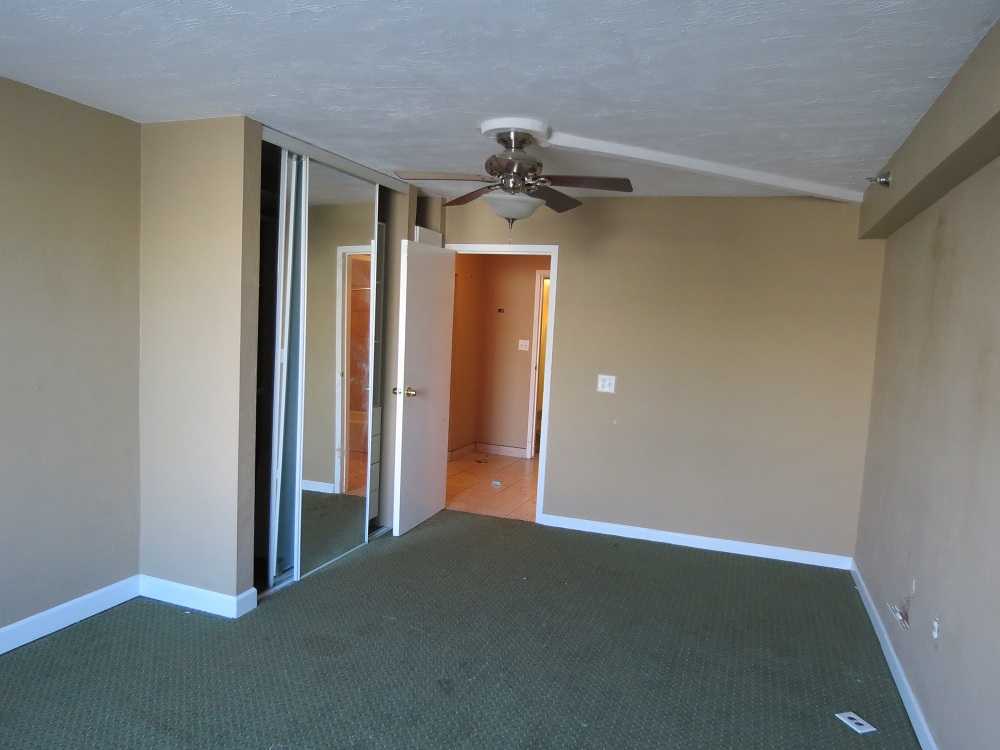 224 E Garden St Ste 155