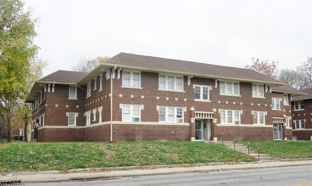 420 - 430 E. 38th Street & 3804-3810 Central