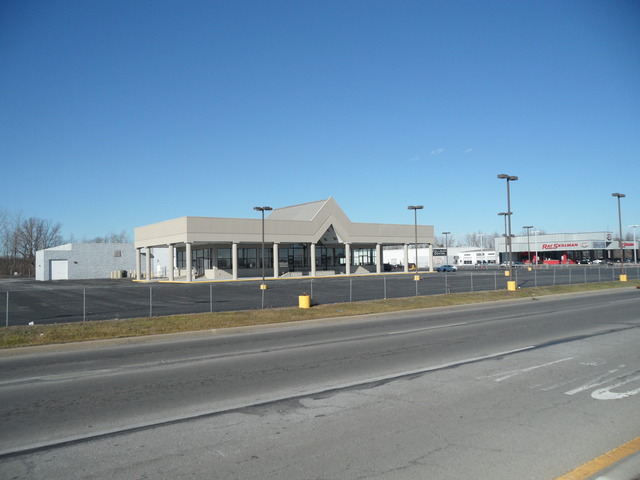5346 Pike Plaza Rd