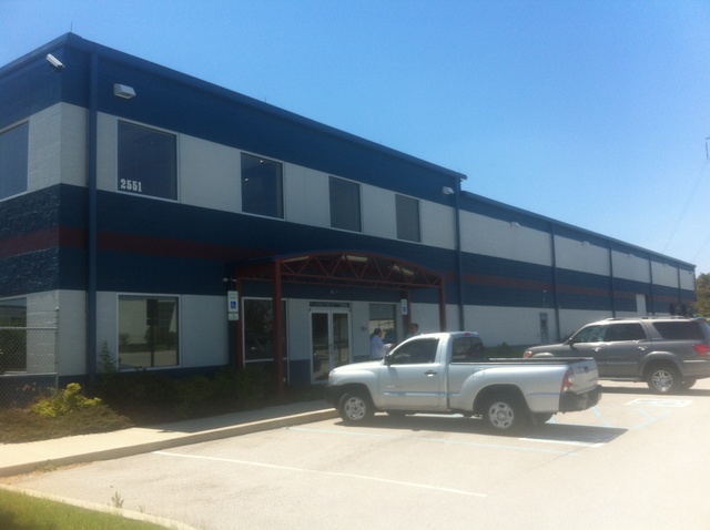 2551 COMMERCIAL DR