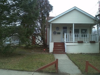 6000 Vivian St