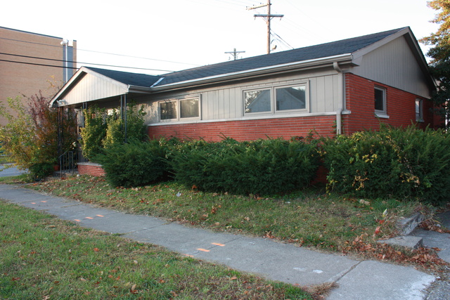 431 LOCUST STREET