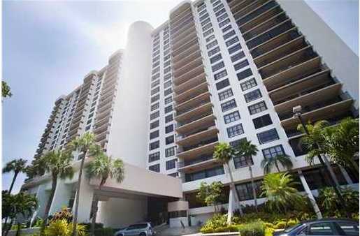 1800 Ne 114th St Apt 402