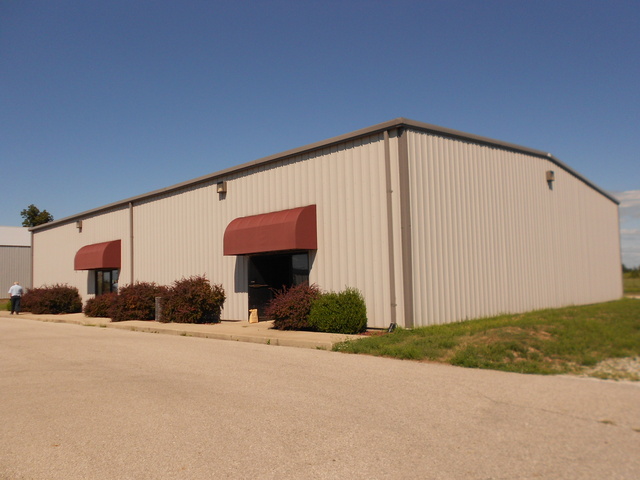 3065 R J PKWY