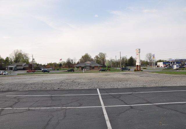 3000 E Thompson Rd