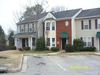 1868 Shawn Wayne Ct SE