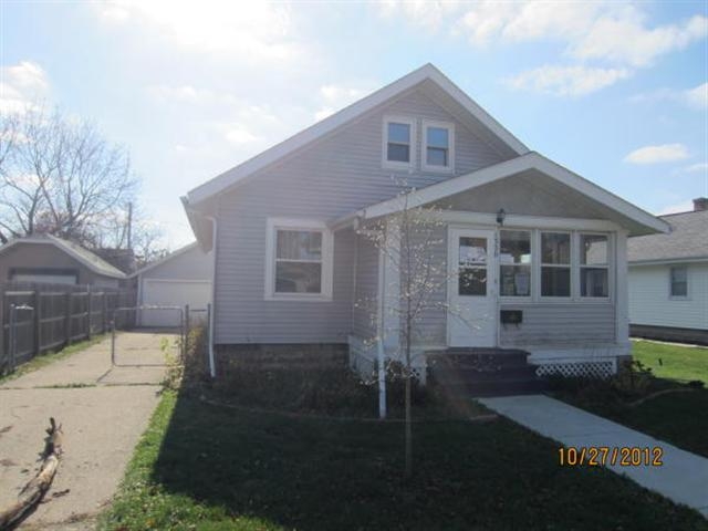 1330 Saint Lawrence Ave