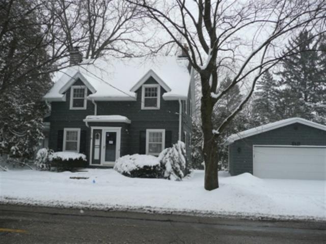 2239 Commonwealth Ave