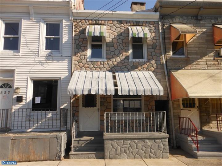 229 S 10th St